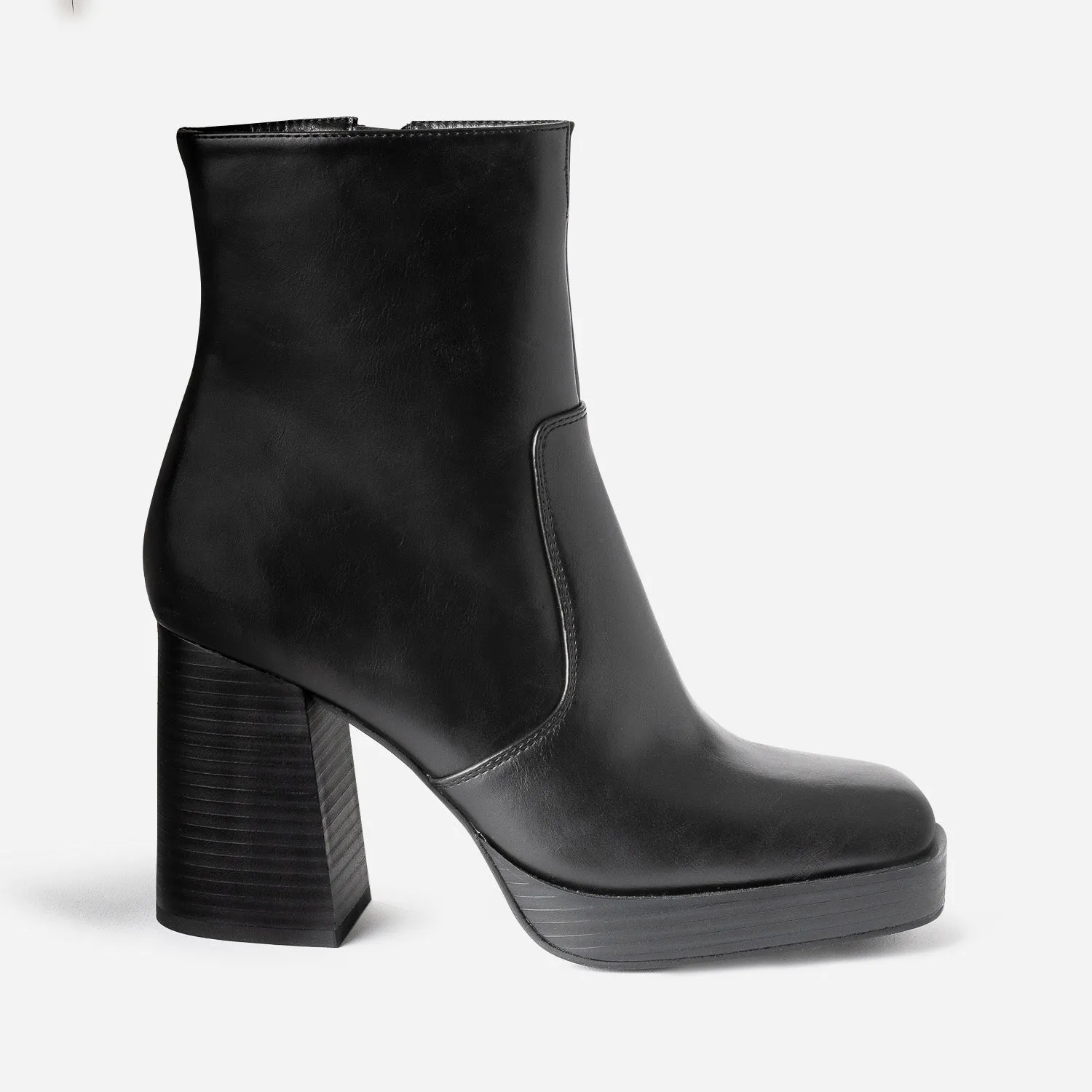 Boots noir à plateforme et talon flare - Boots / bottines Femme | ERAM