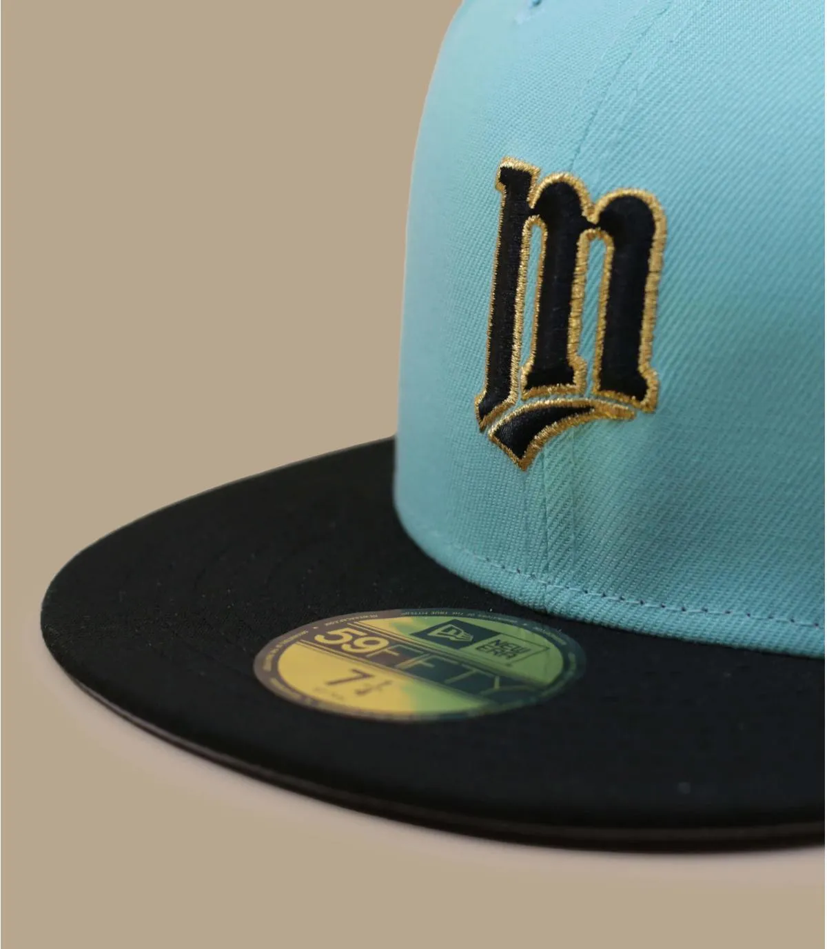 Casquette fitted bleue Twins - Side Patch 59Fifty Minnesota Twins blue tint black New Era : Headict