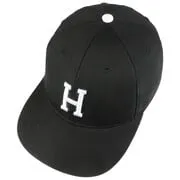 Casquette H Letter Snapback Cap --> Chapeaux, casquettes & bonnets en ligne ▷ Chapeaushop