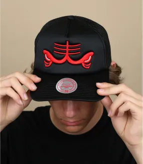 casquette trucker chicago bulls - Logo Remix Trucker Bulls Mitchell & Ness : Headict