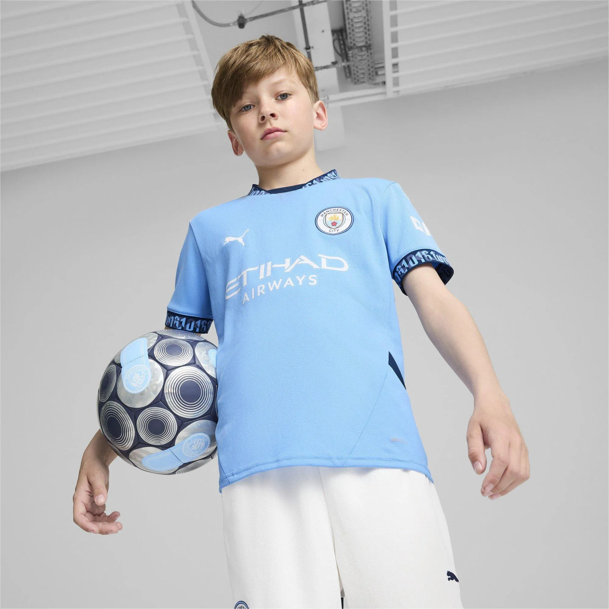 Manchester City Home Shirt 2024 2025 Juniors