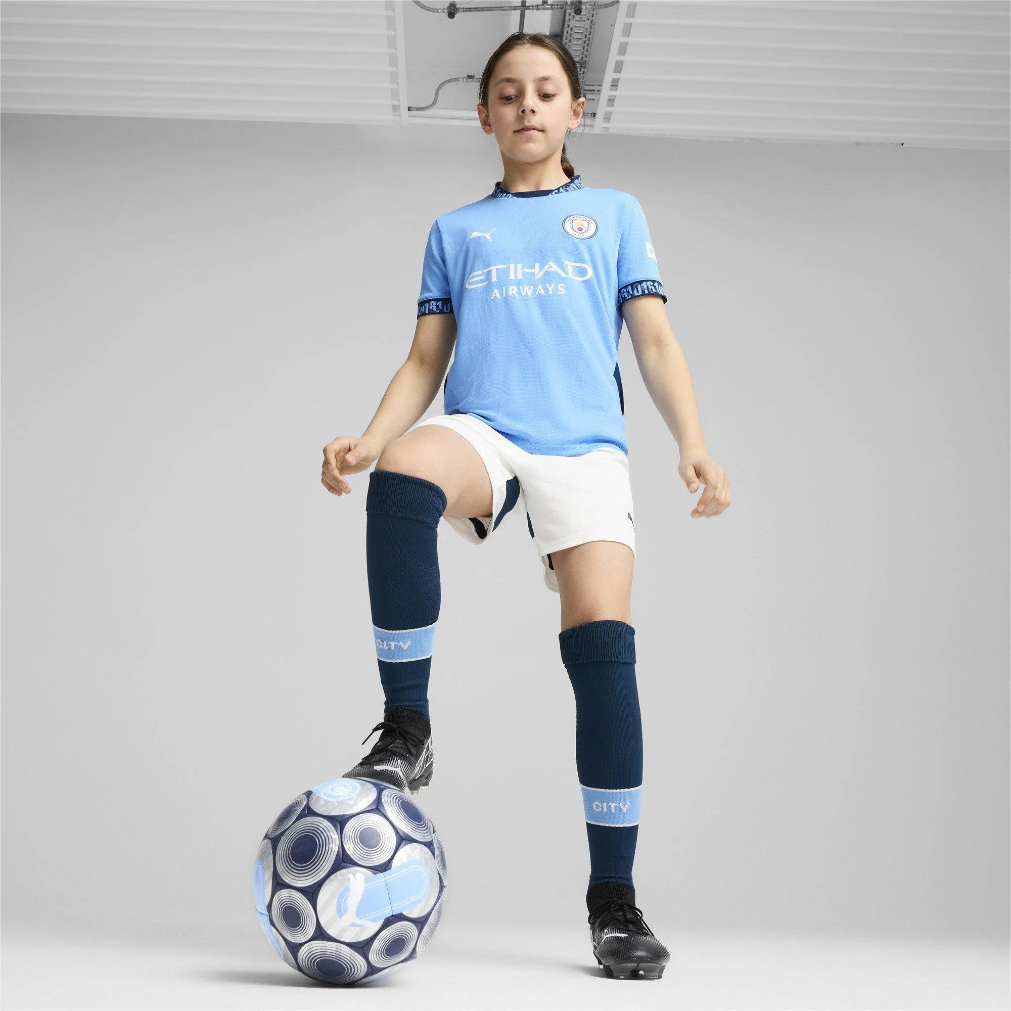 Manchester City Home Shirt 2024 2025 Juniors