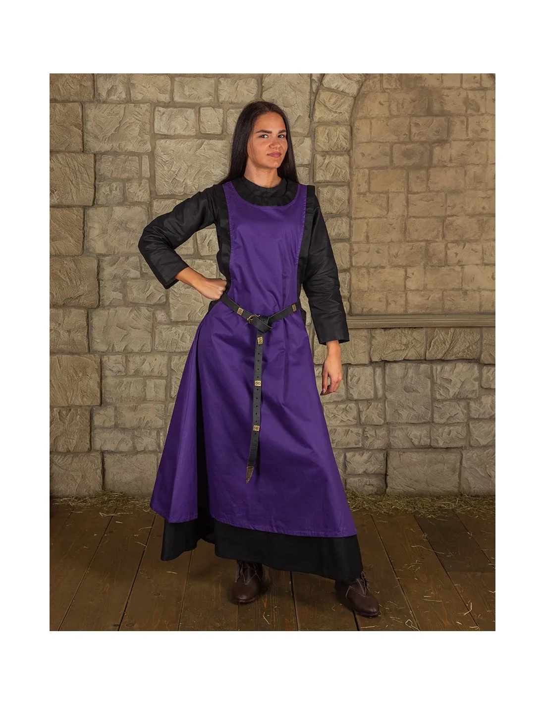 Robe médiévale dame Juliana, couleur lilas ⚔️ Boutique Épées